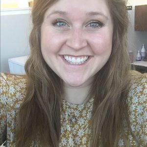 Meet your Posher, Jessica